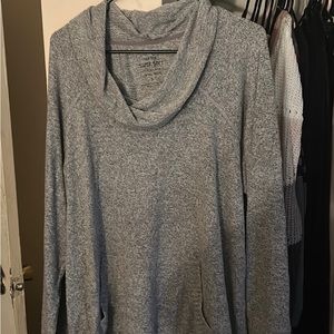 COPY - Torrid Size 3 SUPER SOFT PLUSH LIGHT GREY NECK TUNIC SWEATSHIRT